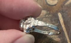 VINTAGE PLATINUM RING OLD EUROPEAN CUT CENTER STONE .85 CT