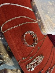 Huge Lot Vtg RHINE / CRYSTAL Gem Jewelry WEAR Repair ARTS & Crafts