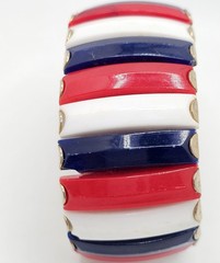 Vintage HONG KONG Red White Blue Lucite Gold Tone Expandable Accordian Bracelet