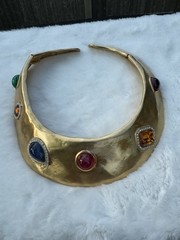 RARE VTG LES BERNARD Gold Tone Faux Gemstone Rhinestones RUNWAY Collar Necklace