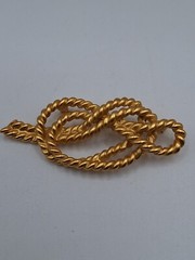 Vintage Anne Klein Signed Goldtone Brooch, 1 Inch X 2 1/2 Inch