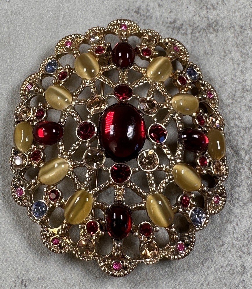Vintage Red Rhinestone & Tiger Eye Glass Brooch Gold Tone Filigree Statement Pin
