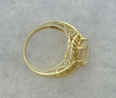 Beautiful 14K Yellow Gold & White Gemstone Ring 5.2 grams Size 8.25 STS