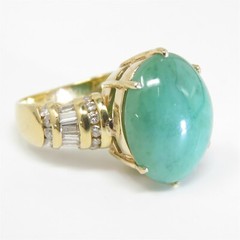 NYJEWEL 18k Yellow Gold Jade & Diamond Ring