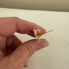 Piano Treble Clef Music Pin 1.75 in Brooch Gold Tone Keyboard Teacher Gift