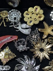 Costume Jewelry Brooch Lot Bakelite, Eisenberg, Jay Strongwater, Swarovski, JJ