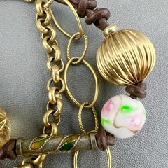 Vintage Chunky Bracelet Art Glass Wedding Cake Multi Chain Leather Gold Tone 6.5