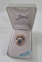 Rare NOS Vintage STORRS Bear Paw Totem Pin Inlaid Fire Abalone Brooch Alaska