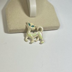 Vintage Cat White Iridescent with Blue Eyes Pin Brooch Jewelry Estate Find