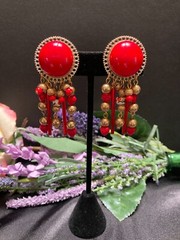 Vintage Three Ladies by roxsann Vivid Red Cabochon Beaded Clip-On Earrings