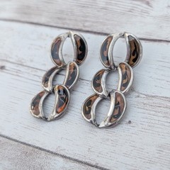 Vintage Earrings for Pierced Ears Brown Tones Linking Circles