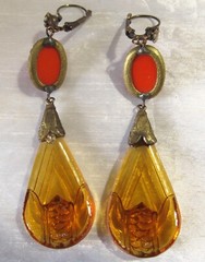 Vintage Art Deco Czech Amber Tone Pressed Glass Dangle Drop Pendant Earrings