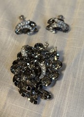 Vintage Weiss Smoky Gray Rhinestone Brooch Pin and Earrings Signed Beautiful