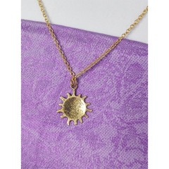 Vintage Gold-tone Sun Face Pendant Necklace 90s Celestial Whimsy Y2K Cosmic 24″