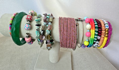 Fun Acrylic fimo texture *25 Bracelets* 1980s 1990s Jewelry Lot rainbow bangles