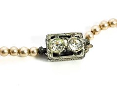 Graduated faux cream pearl single strand beaded rhinestone mid century Japan nec