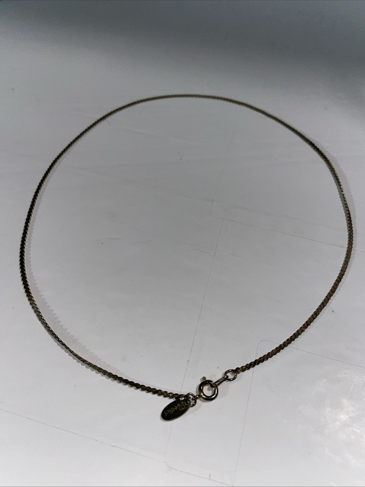 K78 VINTAGE MEDICI GOLD TONE CHAIN NECKLACE 18”