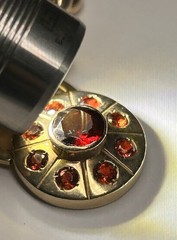 7” Vintage 9ct Yellow Gold Sweetheart Bracelet Garnet Sun Padlock Clasp 28.7g