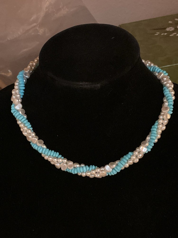 Vintage Faux Torquoise And Pearl Intertwined Choker Necklace- Barrel Clasp