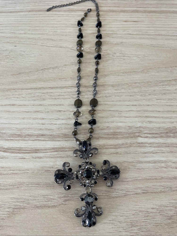 VTG VCLM Nordstrom Victorian Style Cross Necklace Rhinestone Crystal Goth Boho