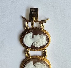 18K Gold 750 Italian Shell Cameo Bracelet P Giacomo Tozzi Firenze w/ Box
