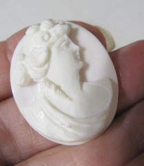 High Relief Conch Shell Cameo Lady Portrait Pink Hand Carved Loose 26mm