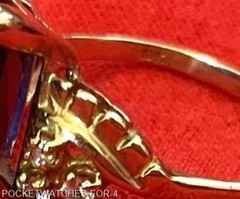 VINTAGE SIMULATED BLUE SAPPHIRE 10 KT GOLD RING SIZE 8.25