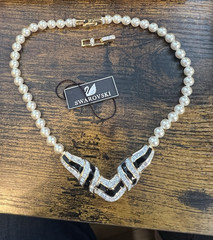 SWAROVSKI Pearl Glass Bead Black Enamel & Crystal Chevron Necklace Swan Logo