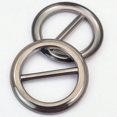 3Pcs Metal Scarf Ring Clips Multi-use Round T-Shirt Tie Buckle Clothing Holder