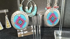 Lot Of 4 Pairs Southwestern-style Vintage Dangle Pierced Earrings Estate Jewelry