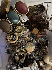 7+ lbs ESTATE Huge Lot Costume Jewelry VTG Now Art Craft RESELLERS LOT05A062026A