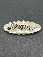 Anna Vintage Sweetheart Brooch J42