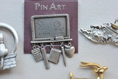 Brooch LOT Signed JJ Spoontiques AJC gold silver tone AH31