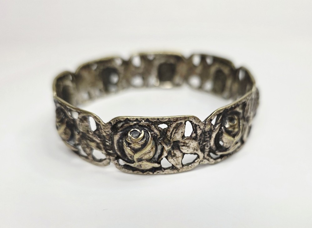 Vintage Brass Toned Metal Rose Panel Bracelet 8″ Bangle Art Nouveau Style