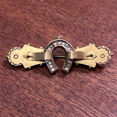 Victorian Brooch Pin 9K .375 Yellow Gold English Hallmarks Pearls Horseshoe