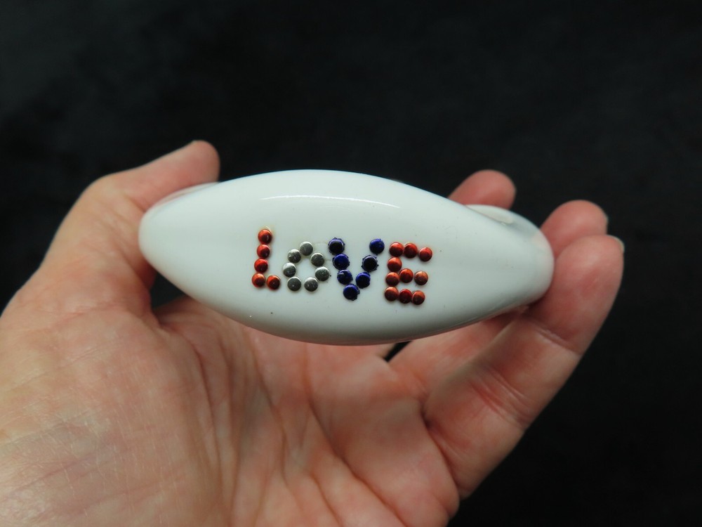 Vintage-White Lucite Irregular Shaped Red, White & Blue LOVE Bangle