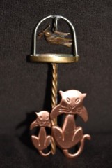 VTG Cat Pin Brooch Copper Mixed Metals Cats Dove Bird Modern Art K&T Siamese