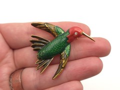 Vintage Signed MMA Metro Museum of Art Green Red Enamel Hummingbird Brooch Pin