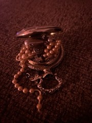 Rare Jewels Pearls And Lockett