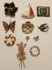 Vintage Lot 11 Brooches Pins 1940s-1950s Flower, Birds, Butterfly, Circle, Cross