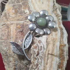Old Vtg Mexico Sterling Silver Green Garnet Flower Brooch Pin 18.7g Large 3 1/8″