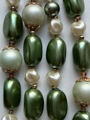 Vintage Double Strand Lucite Faux Pearl and Green Bead Necklace (3318)