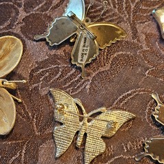 Vintage BUTTERFLY Pins Lot Of 8 AAI, D’ovlan, Damascene Enamel, Mesh