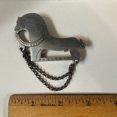 Vintage Tinn-Per Norway Scandinavian Nordic Horse Pewter Brooch Round Pattern