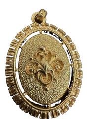 Vintage 70s Avon Cameo Pendant. Peach Cameo With Gold