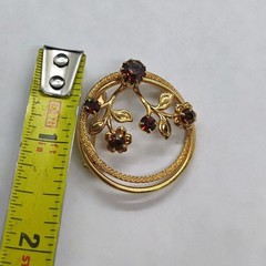 VTG Root Beer Brown Rhinestone Fall Floral Circle Pin Brooch Gold Tone 1 1/4″