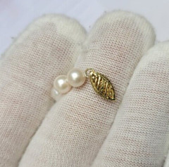 VINTAGE ELEGANT 14K & White Pearls Necklace “Firey Ideal Cut (FIC)” CLEAN & NICE