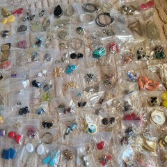 HUGE lot 126 Pairs Earrings Silver & Gold Tone Dangle Studs Hoops ALL WEARABLE