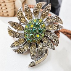 Vtg Sarah Coventry Mountain Flower Brooch Green AB Rhinestones Silver Tone 1968