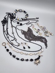 Vtg-Mod Jewelry Lot Silver Tone Black Glass Crystal Chain Pendant Necklace